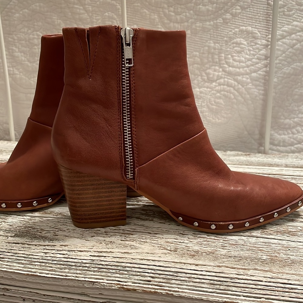 Sol Sana Booties - Picture 6 of 7